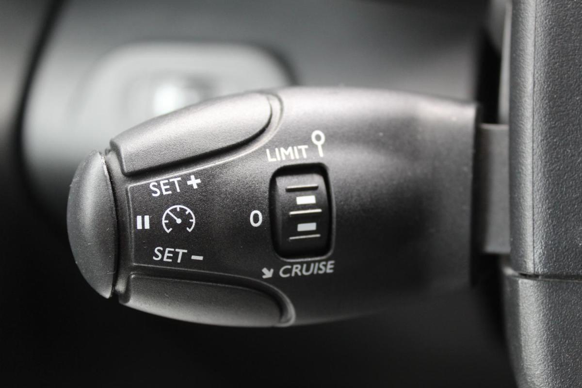 citroen-berlingo-2023-diesel-1499cc