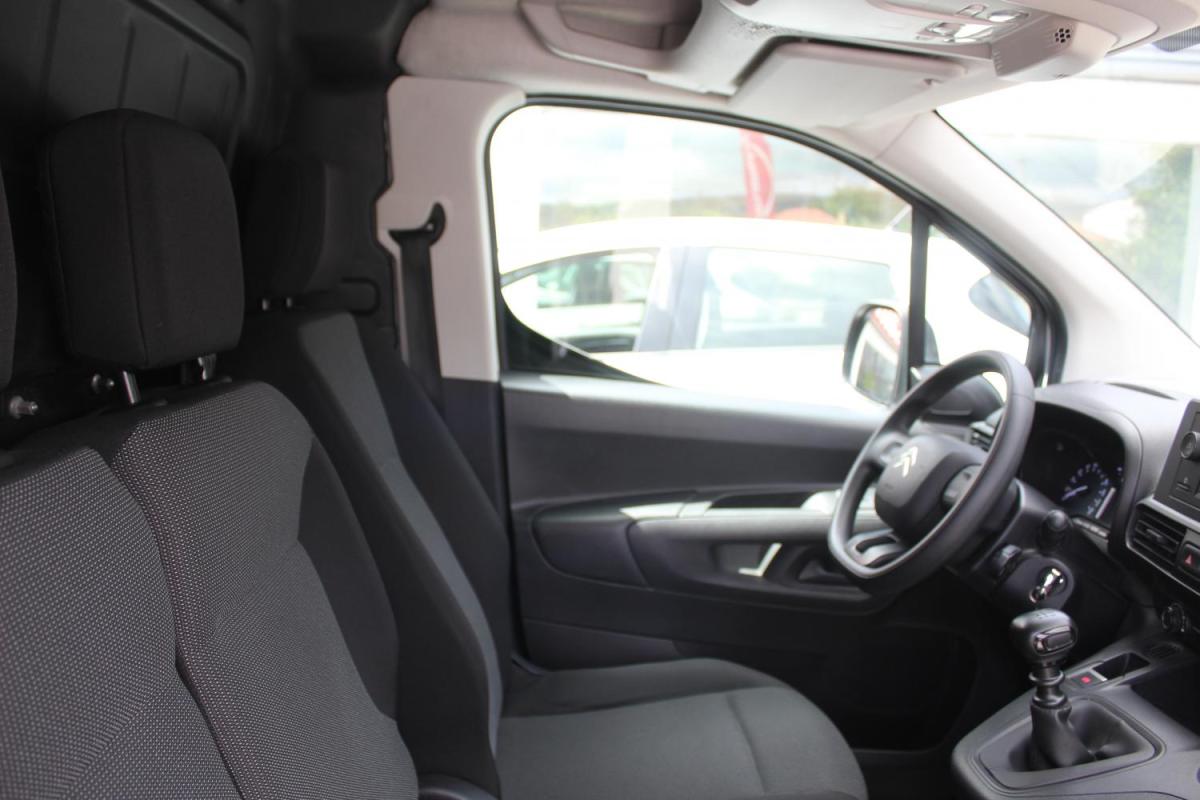 citroen-berlingo-2023-diesel-1499cc