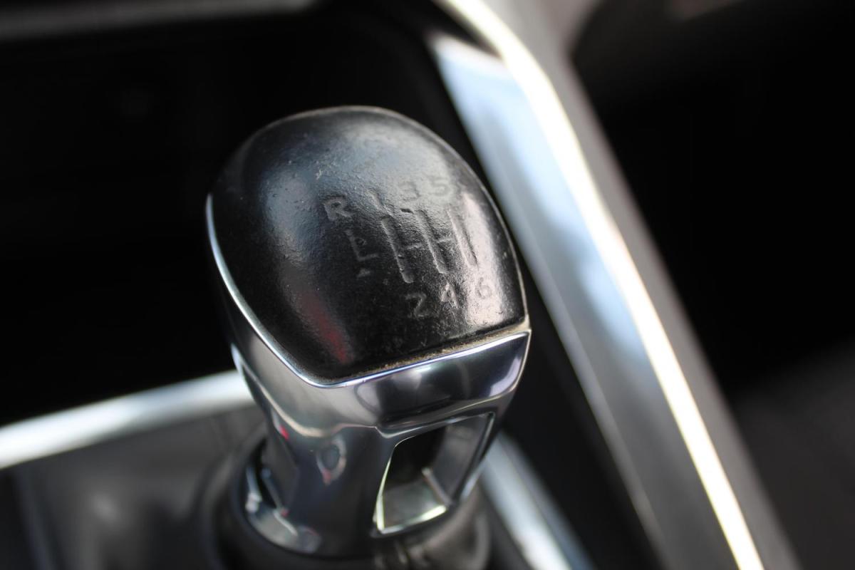 peugeot-3008-2022-diesel-1499cc