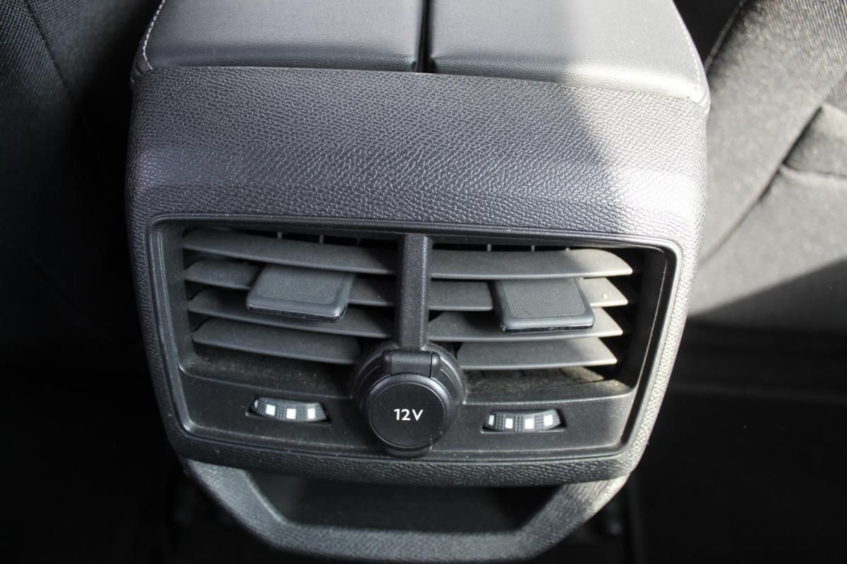 peugeot-3008-2022-diesel-1499cc