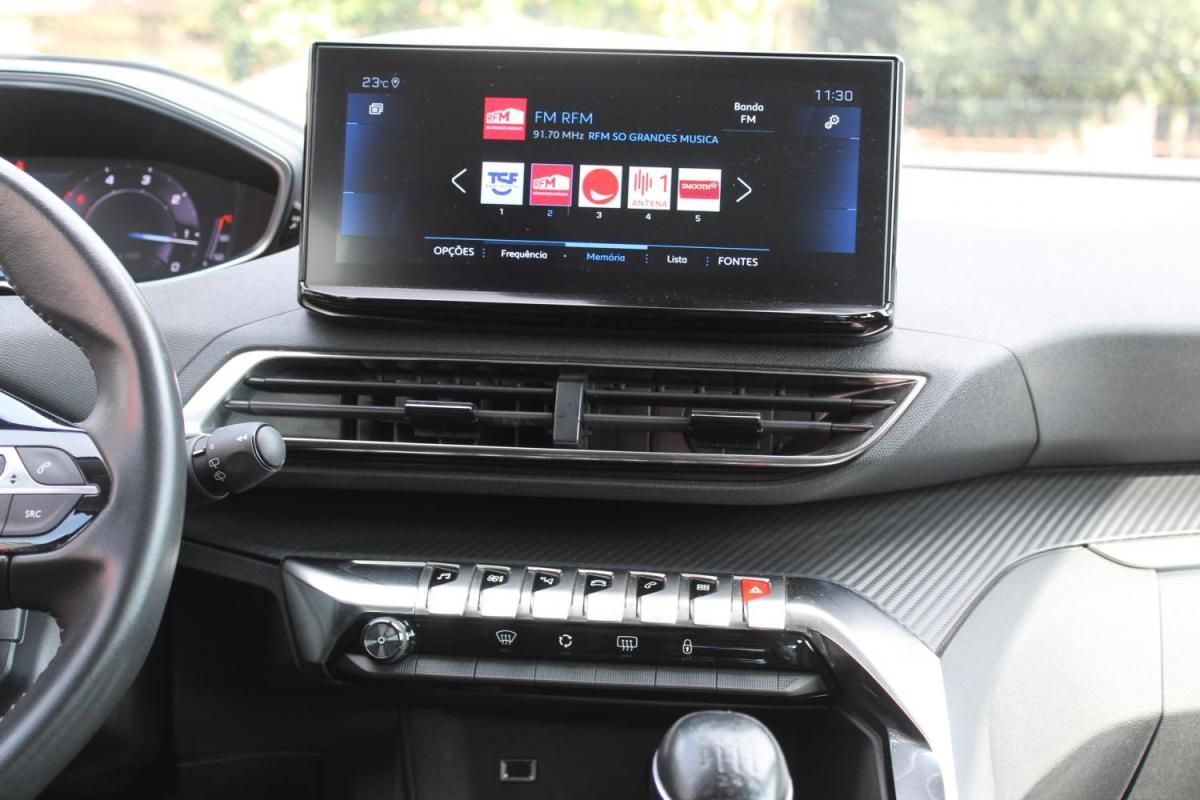 peugeot-3008-2022-diesel-1499cc