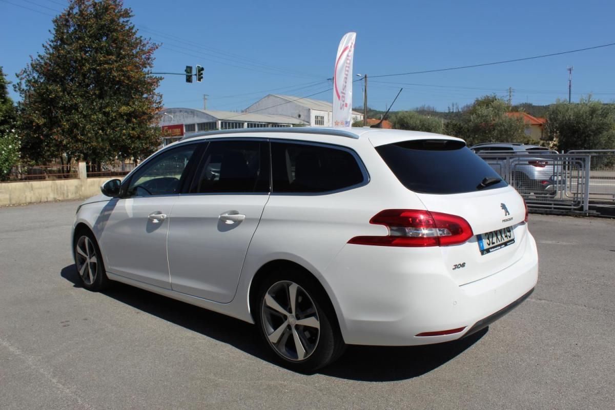 peugeot-308-sw-2019-diesel-1499cc