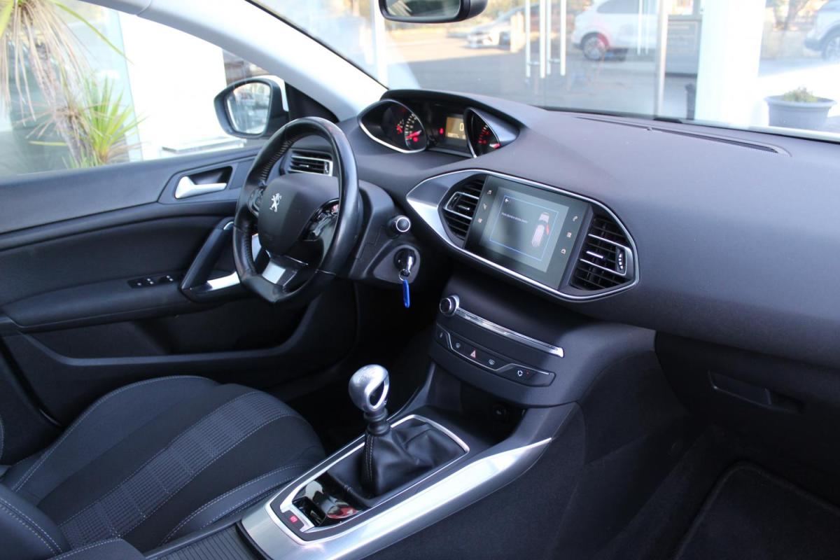 peugeot-308-sw-2019-diesel-1499cc