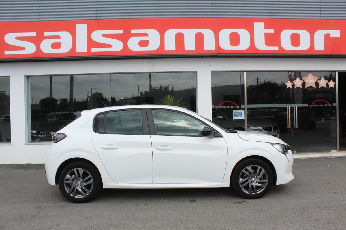 peugeot-208-2022-diesel-1499cc