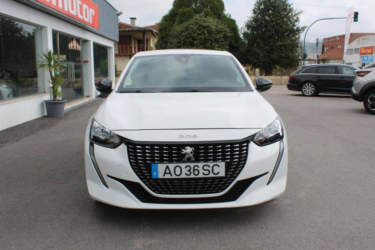 peugeot-208-2022-diesel-1499cc