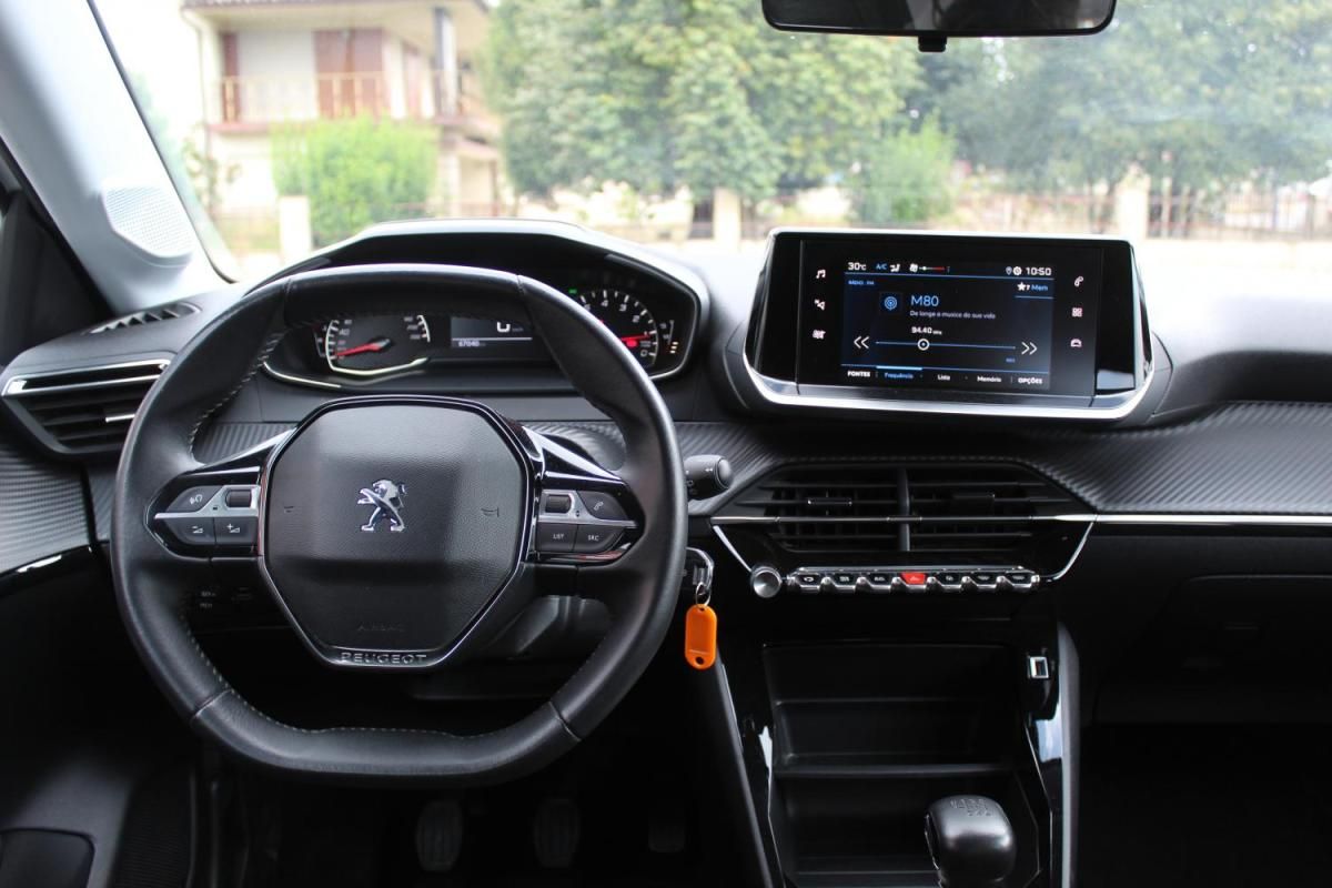 peugeot-208-2022-diesel-1499cc