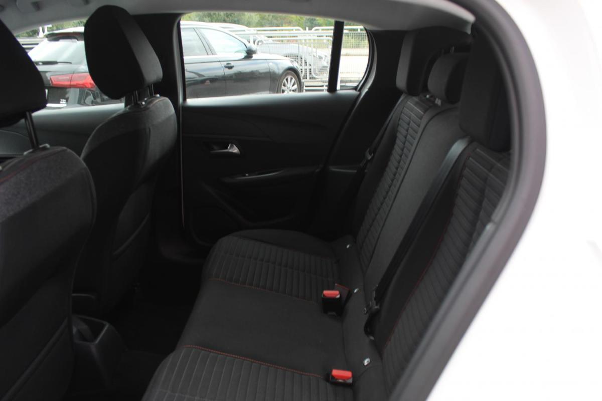 peugeot-208-2022-diesel-1499cc