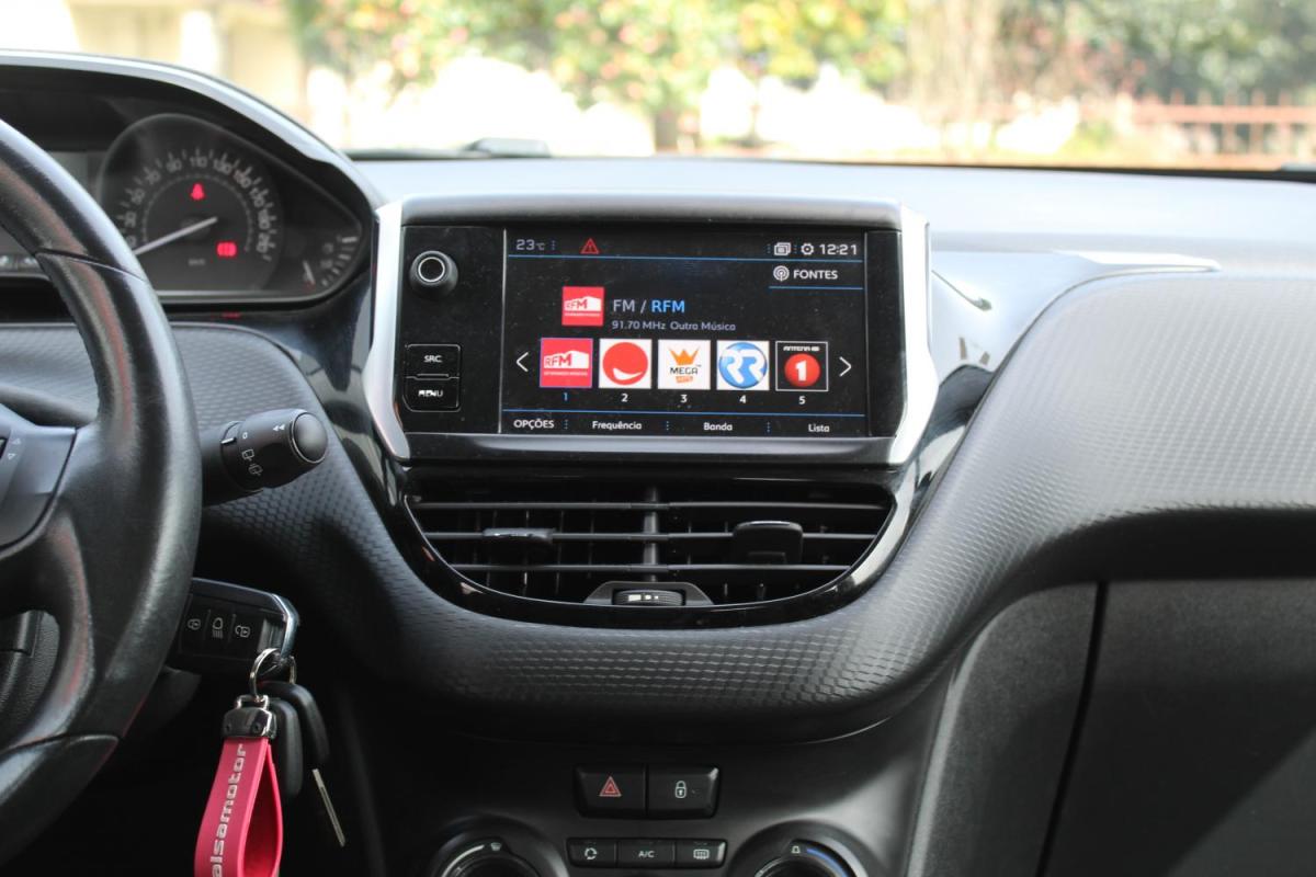 peugeot-2008-2018-diesel-1560cc