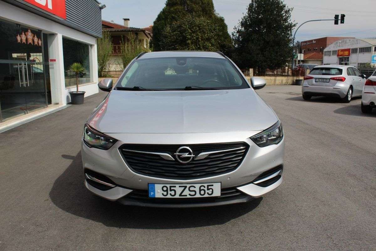 opel-insignia-sports-tourer-2020-diesel-1598cc