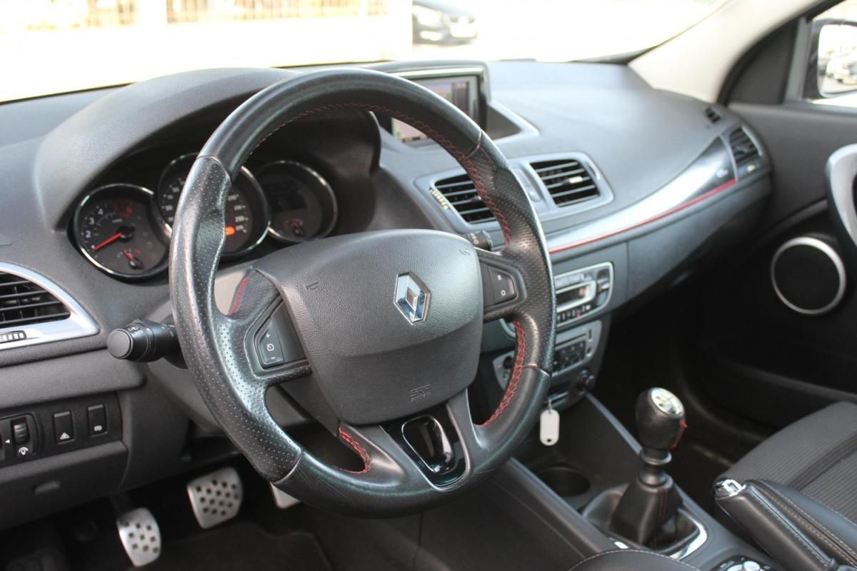 renault-megane-sport-tourer-2013-diesel-1461cc