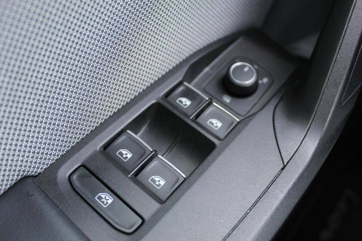 seat-leon-2020-gasolina-999cc