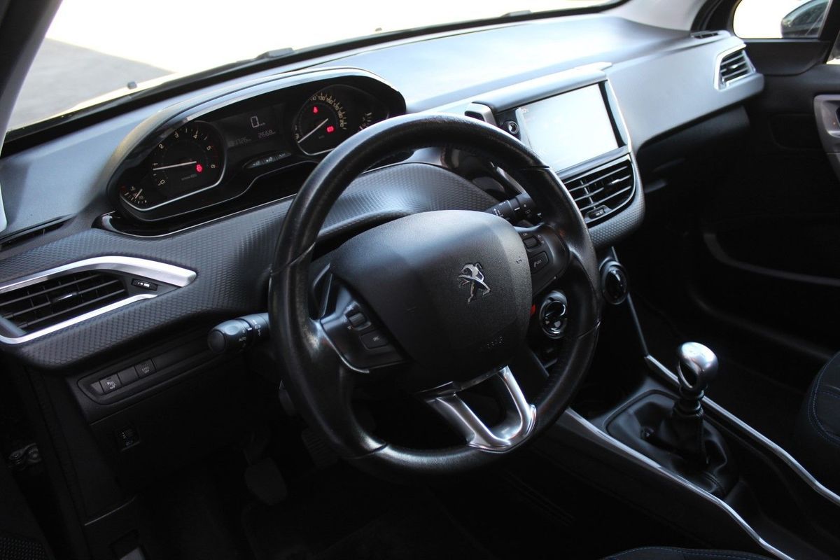 peugeot-2008-2019-diesel-1499cc