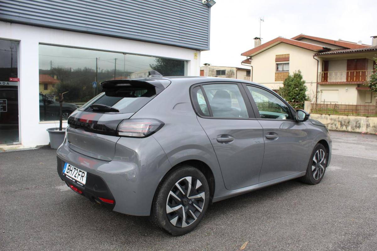 peugeot-208-2024-gasolina-1199cc