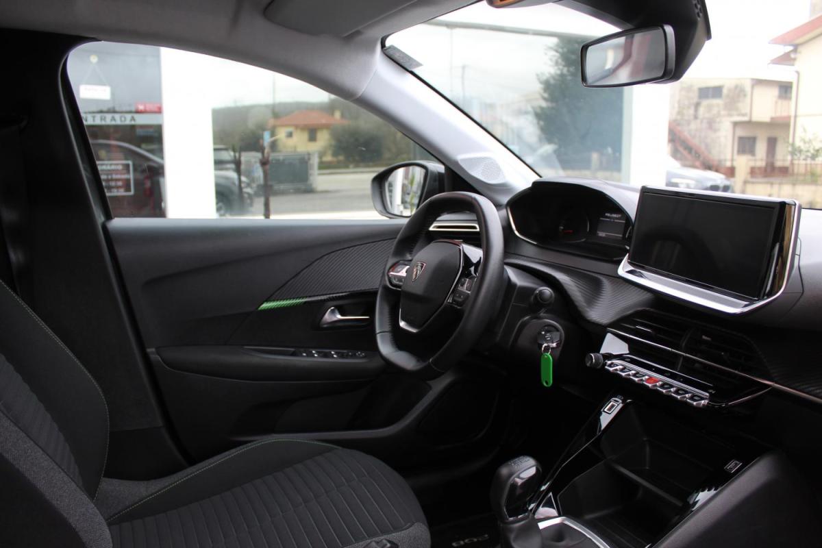 peugeot-208-2024-gasolina-1199cc