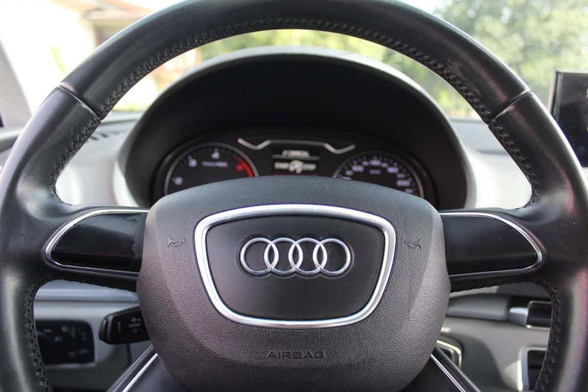 audi-a3-sportback-2015-diesel-1598cc