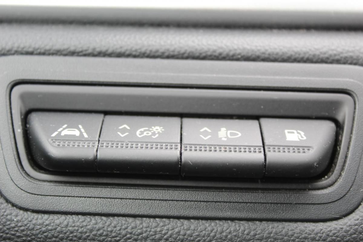 renault-captur-2022-hibrido-a-gasolina-1598cc