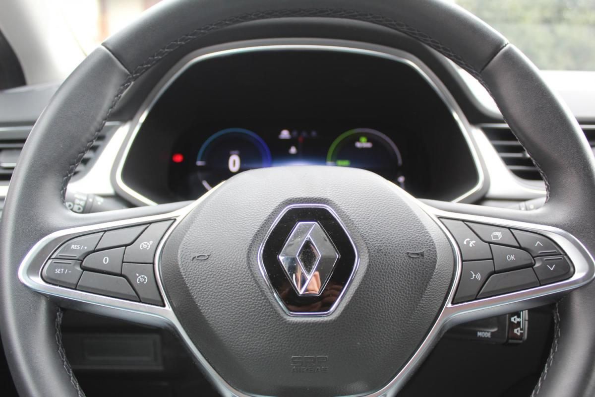 renault-captur-2022-hibrido-a-gasolina-1598cc