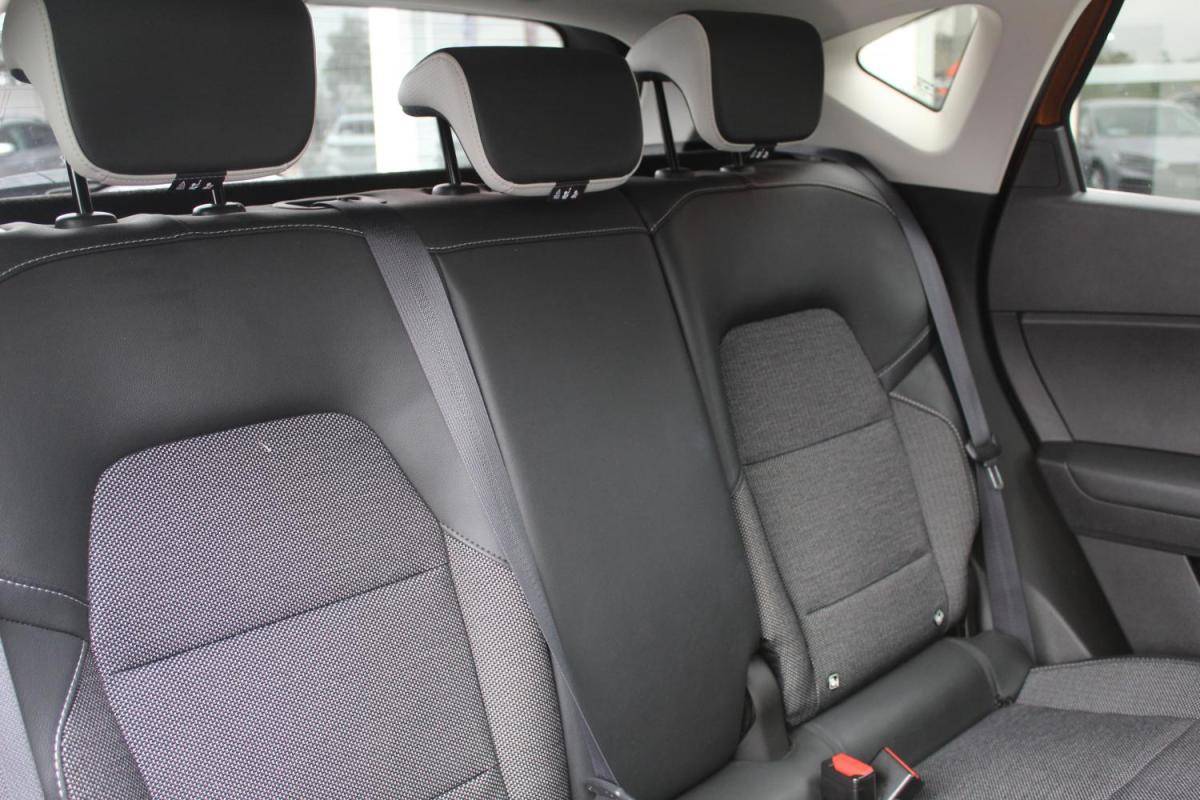 renault-captur-2022-hibrido-a-gasolina-1598cc