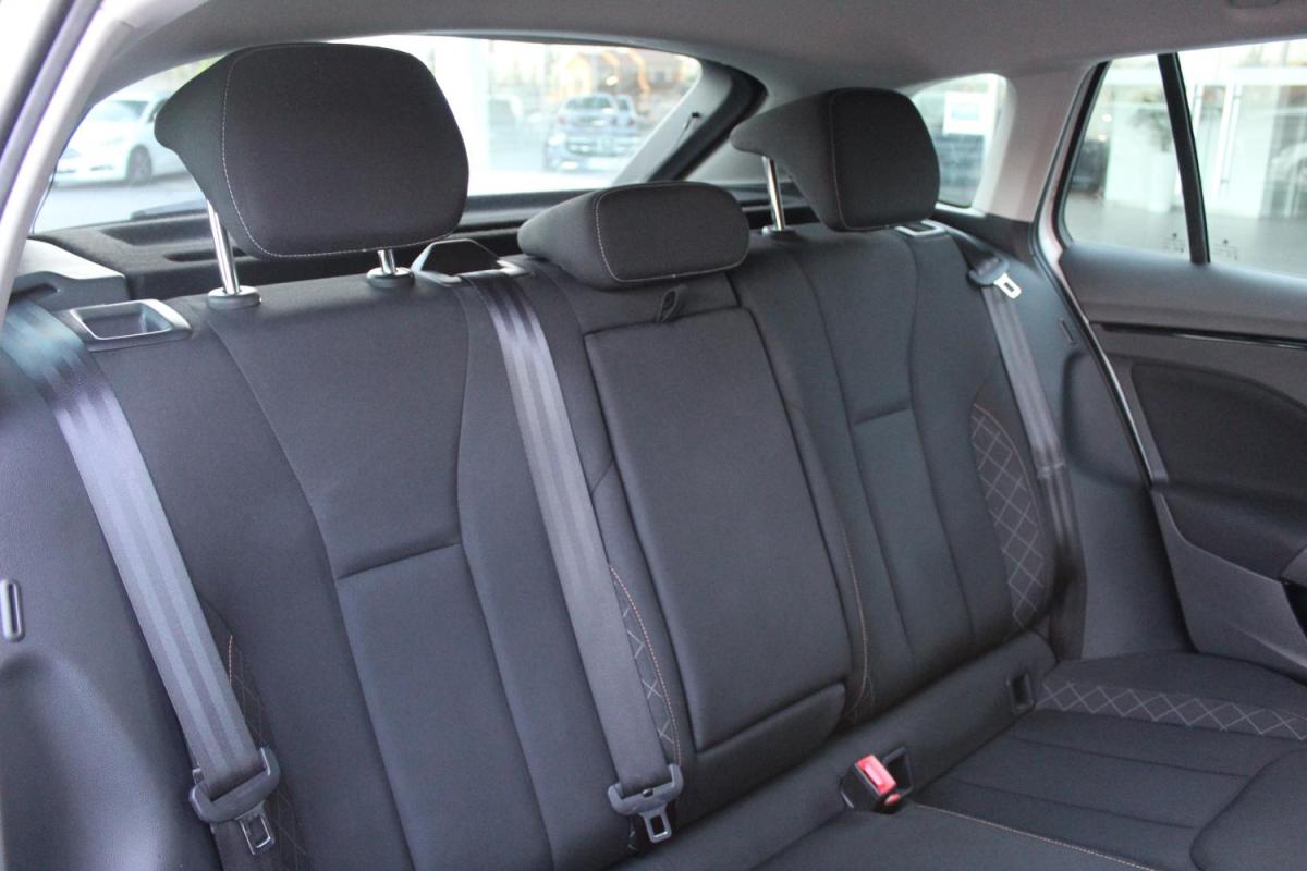 skoda-scala-2023-gasolina-999cc
