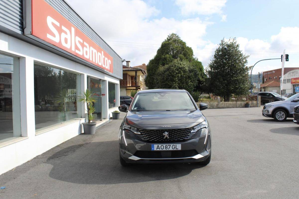 peugeot-3008-2022-diesel-1499cc