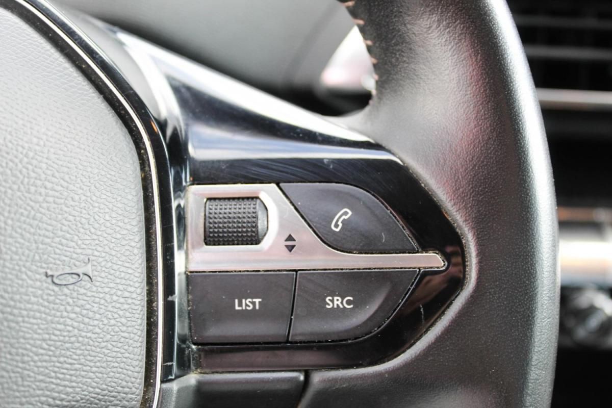 peugeot-3008-2022-diesel-1499cc