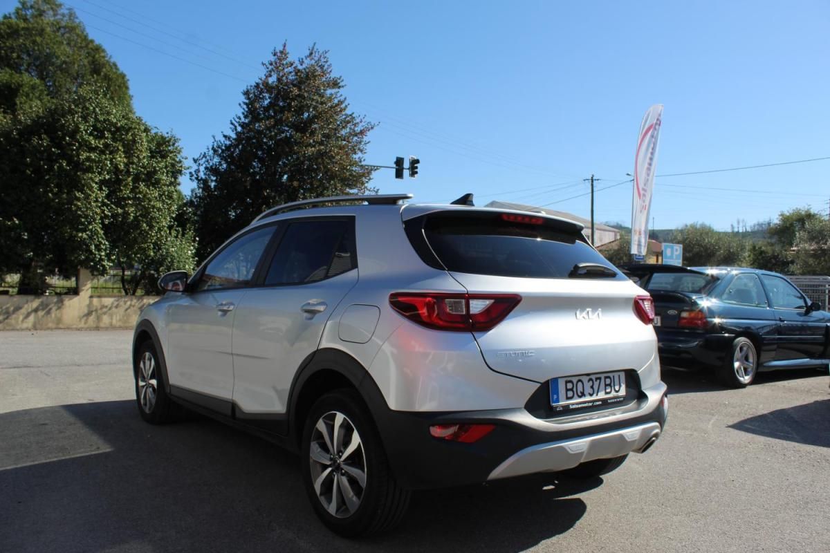 kia-stonic-2024-gasolina-1197cc