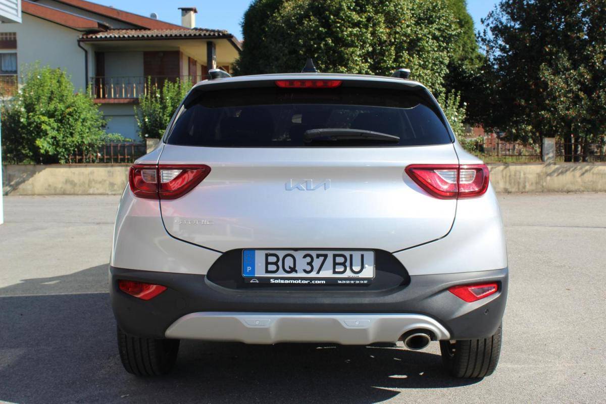 kia-stonic-2024-gasolina-1197cc
