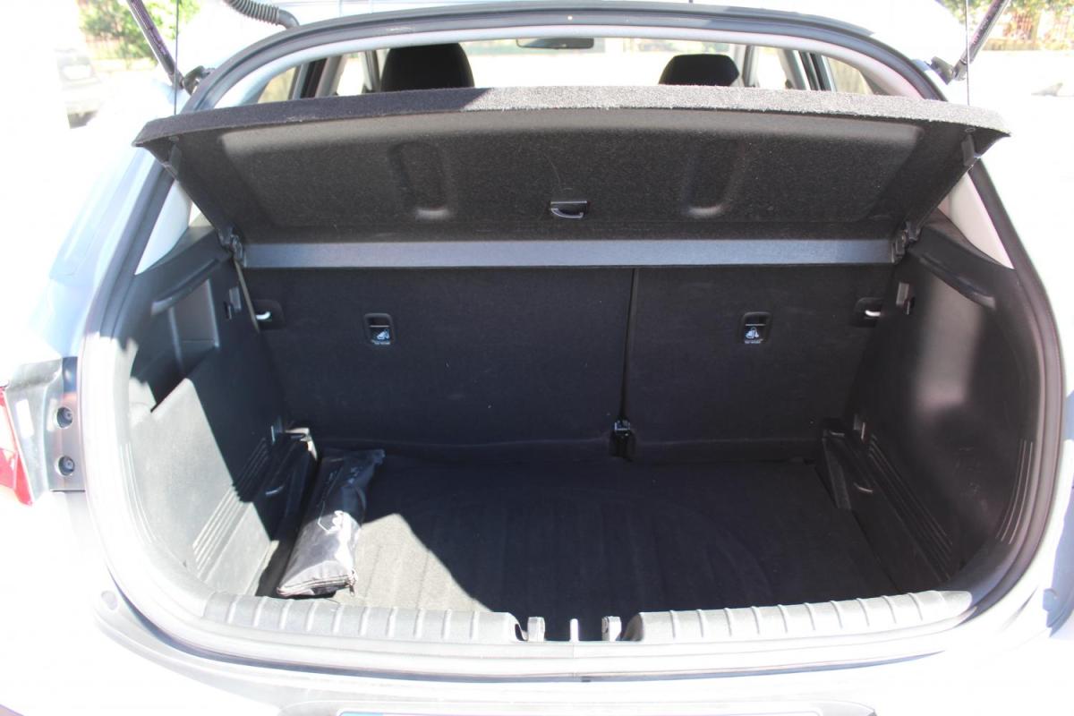 kia-stonic-2024-gasolina-1197cc