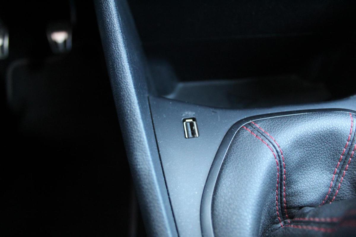 ford-fiesta-2021-gasolina-998cc