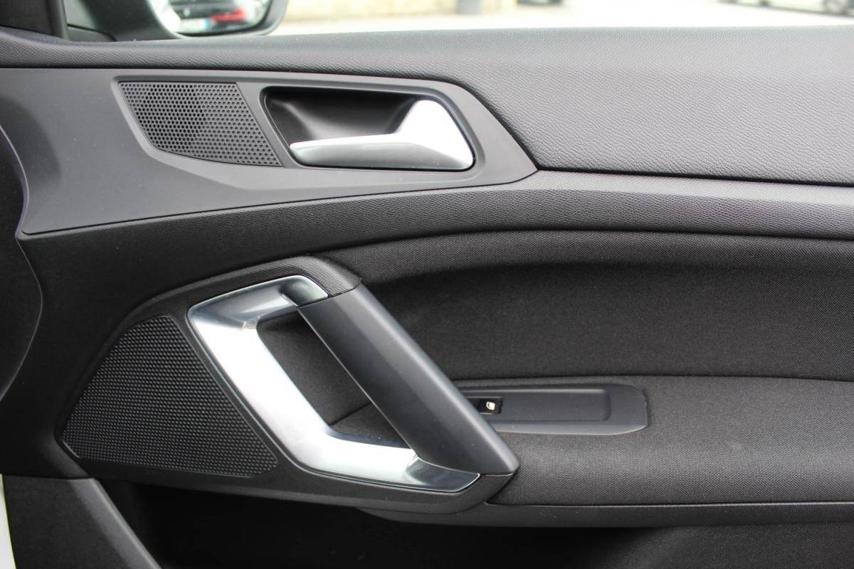 peugeot-308-2019-diesel-1499cc