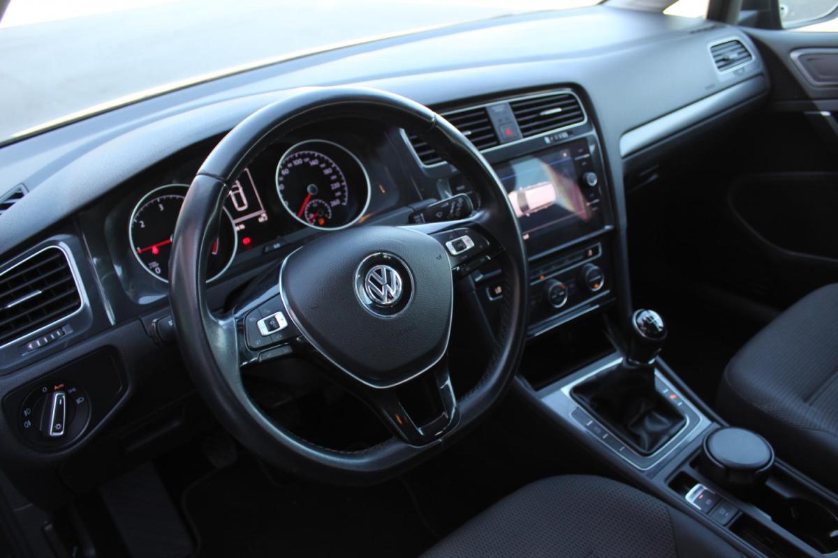 volkswagen-golf-variant-2019-diesel-1598cc