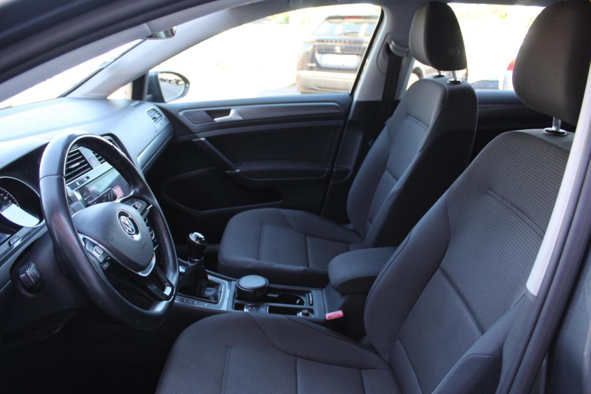 volkswagen-golf-variant-2019-diesel-1598cc