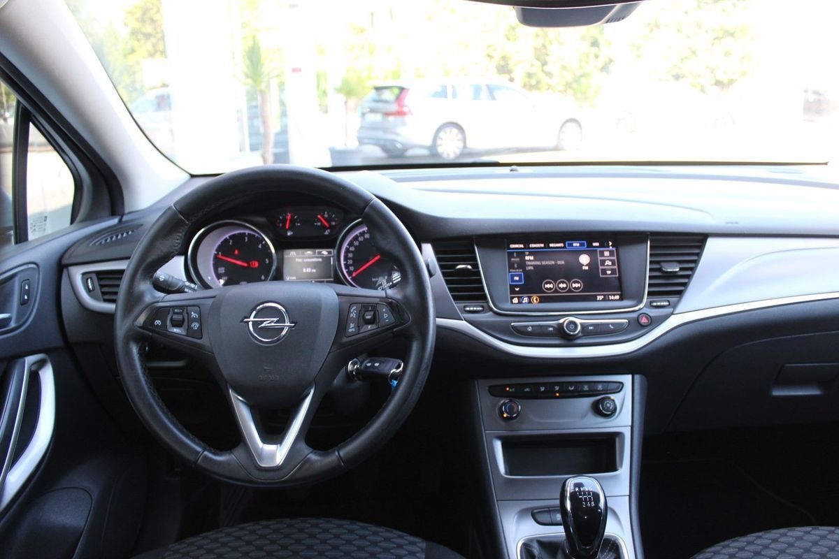 opel-astra-sport-tourer-2020-diesel-1496cc