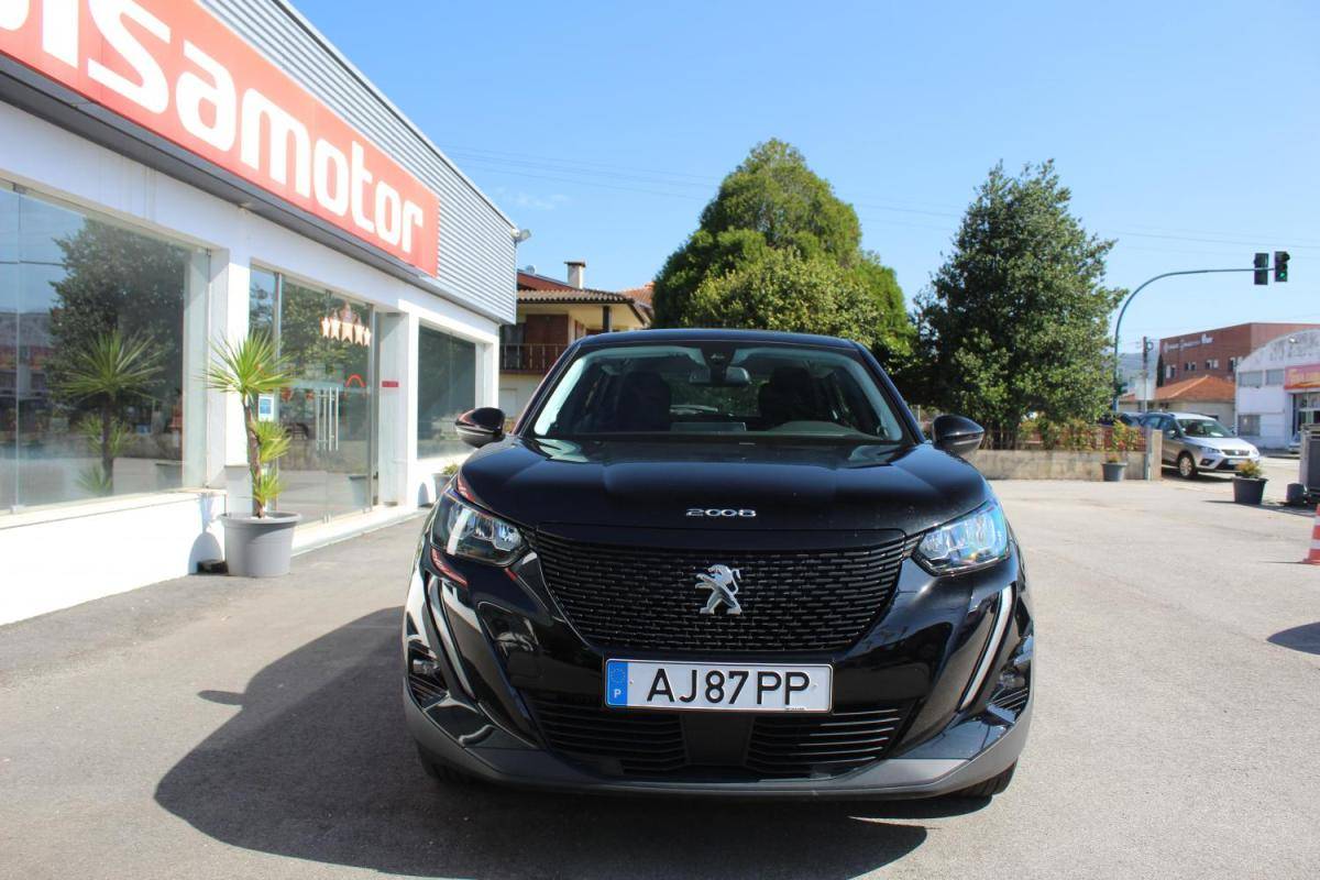 peugeot-2008-2021-diesel-1499cc