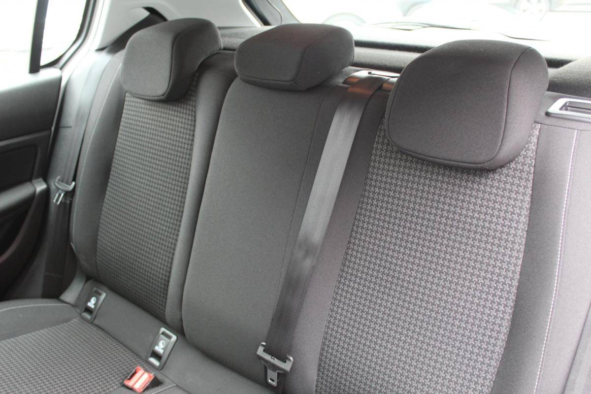 peugeot-308-2019-diesel-1499cc