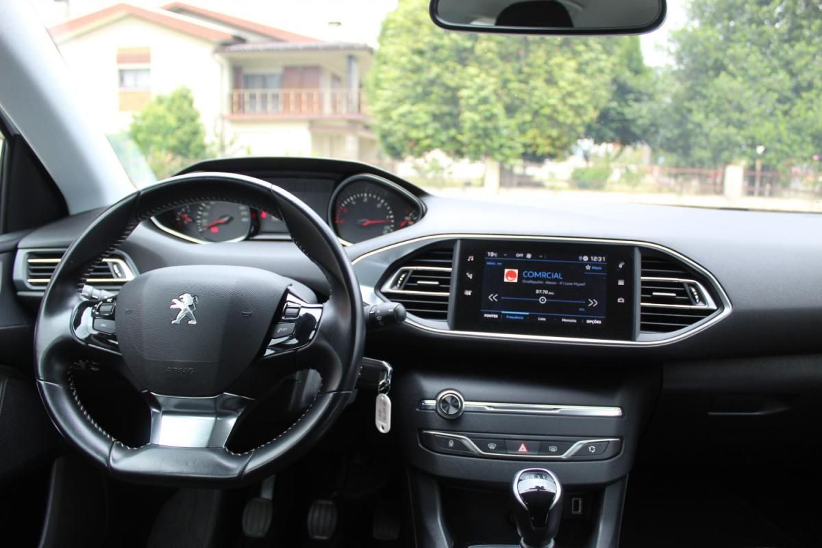 peugeot-308-2019-diesel-1499cc