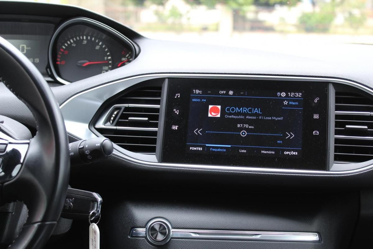 peugeot-308-2019-diesel-1499cc