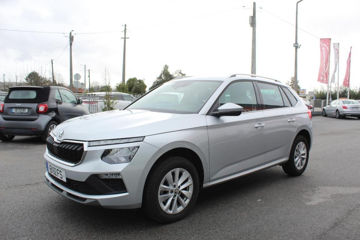 skoda-kamiq-2024-gasolina-999cc