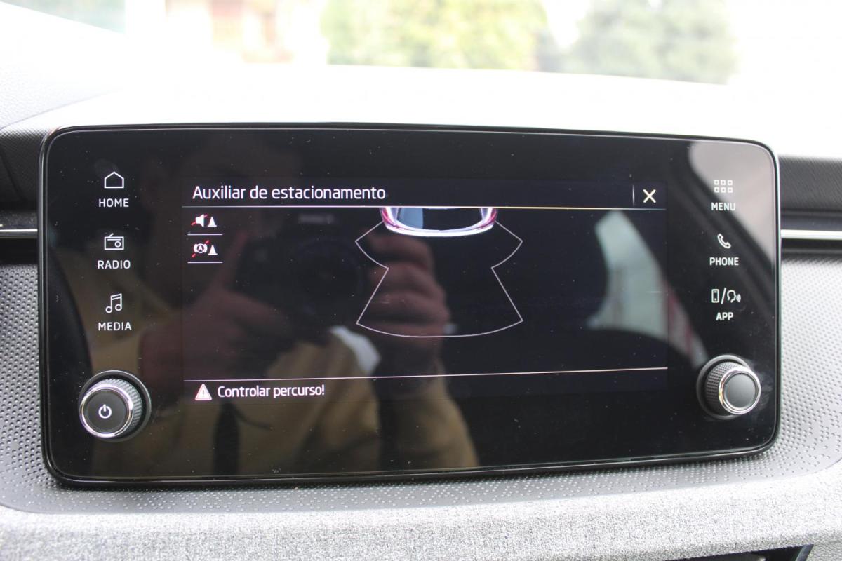 skoda-kamiq-2024-gasolina-999cc