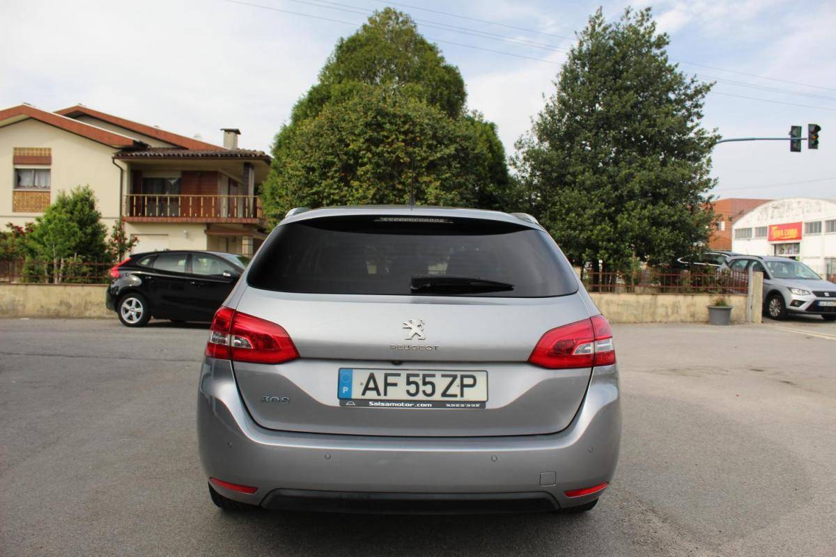 peugeot-308-sw-2015-diesel-1560cc