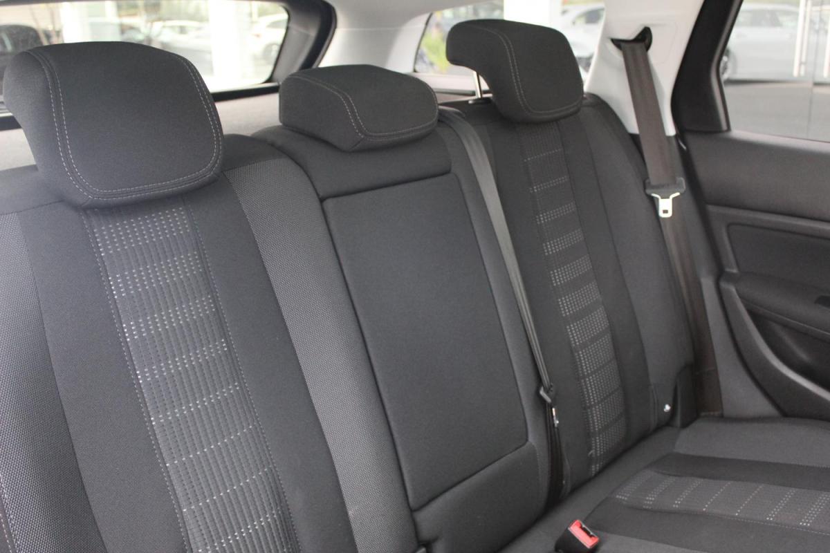 peugeot-308-sw-2015-diesel-1560cc