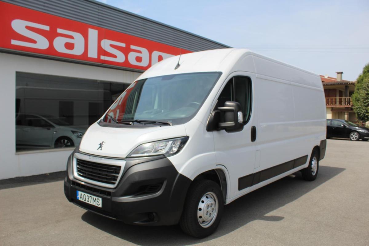 peugeot-boxer-2022-diesel-2179cc
