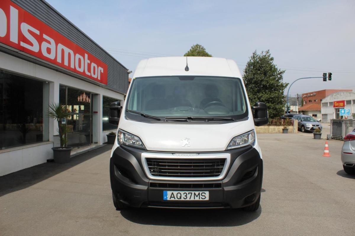 peugeot-boxer-2022-diesel-2179cc