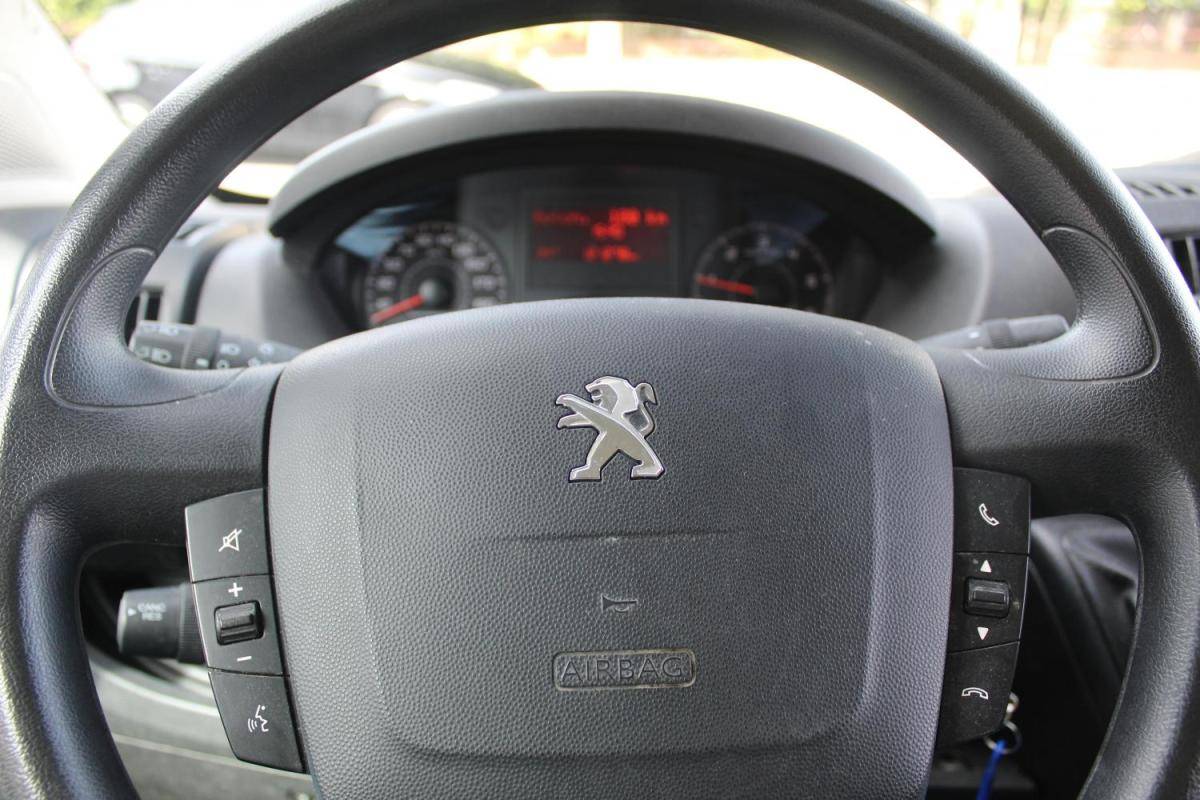 peugeot-boxer-2022-diesel-2179cc