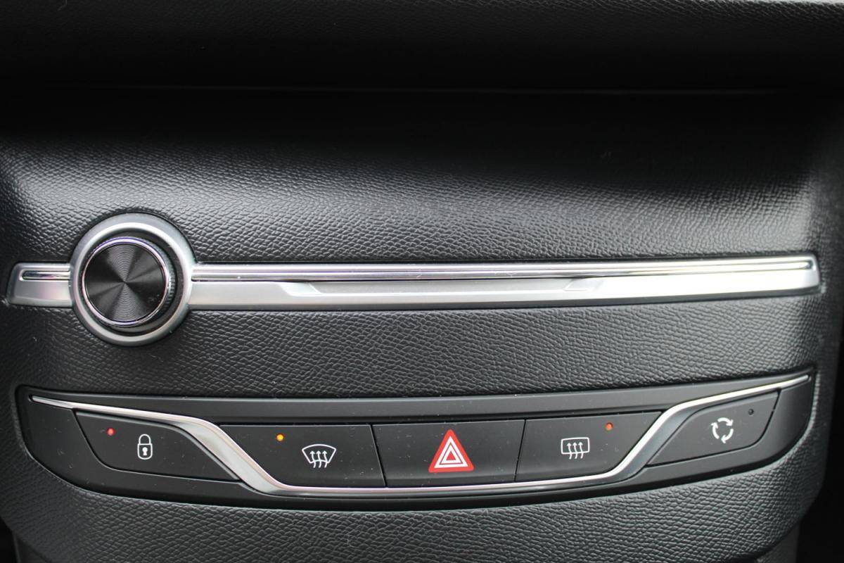 peugeot-308-sw-2020-diesel-1499cc