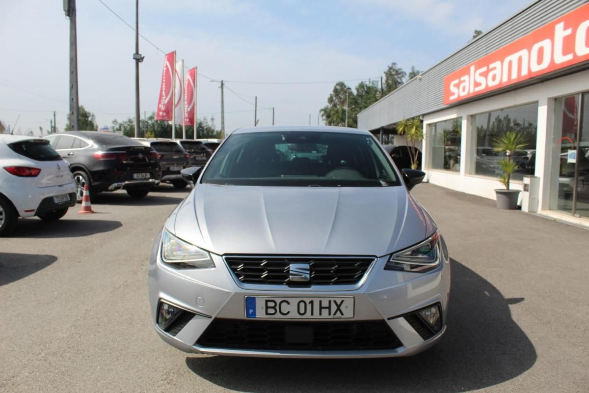 seat-ibiza-2023-gasolina-999cc