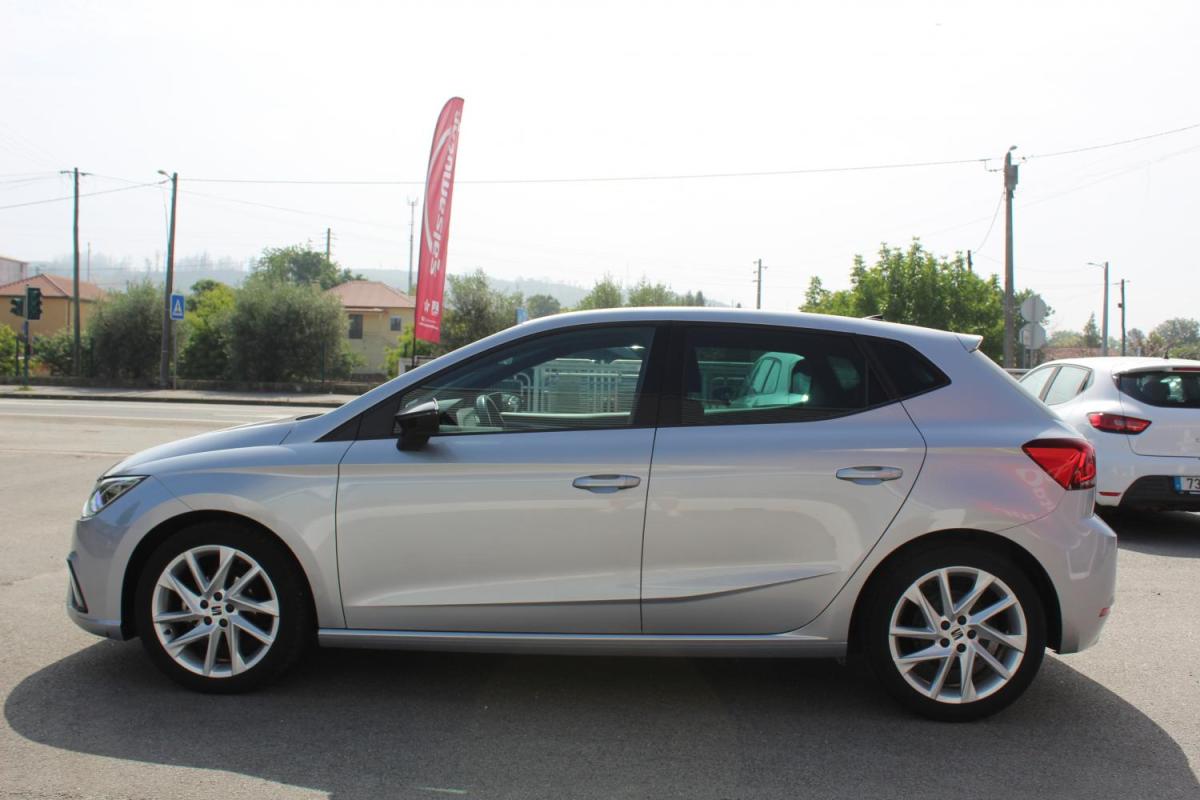 seat-ibiza-2023-gasolina-999cc