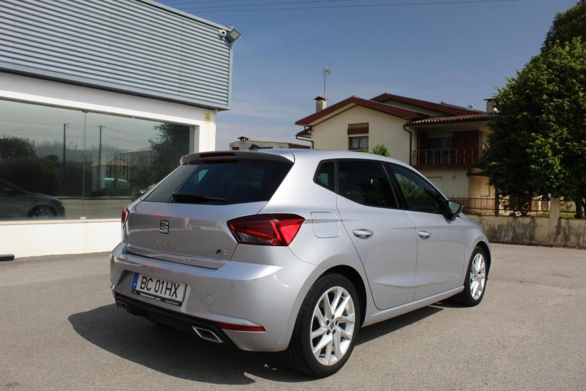 seat-ibiza-2023-gasolina-999cc