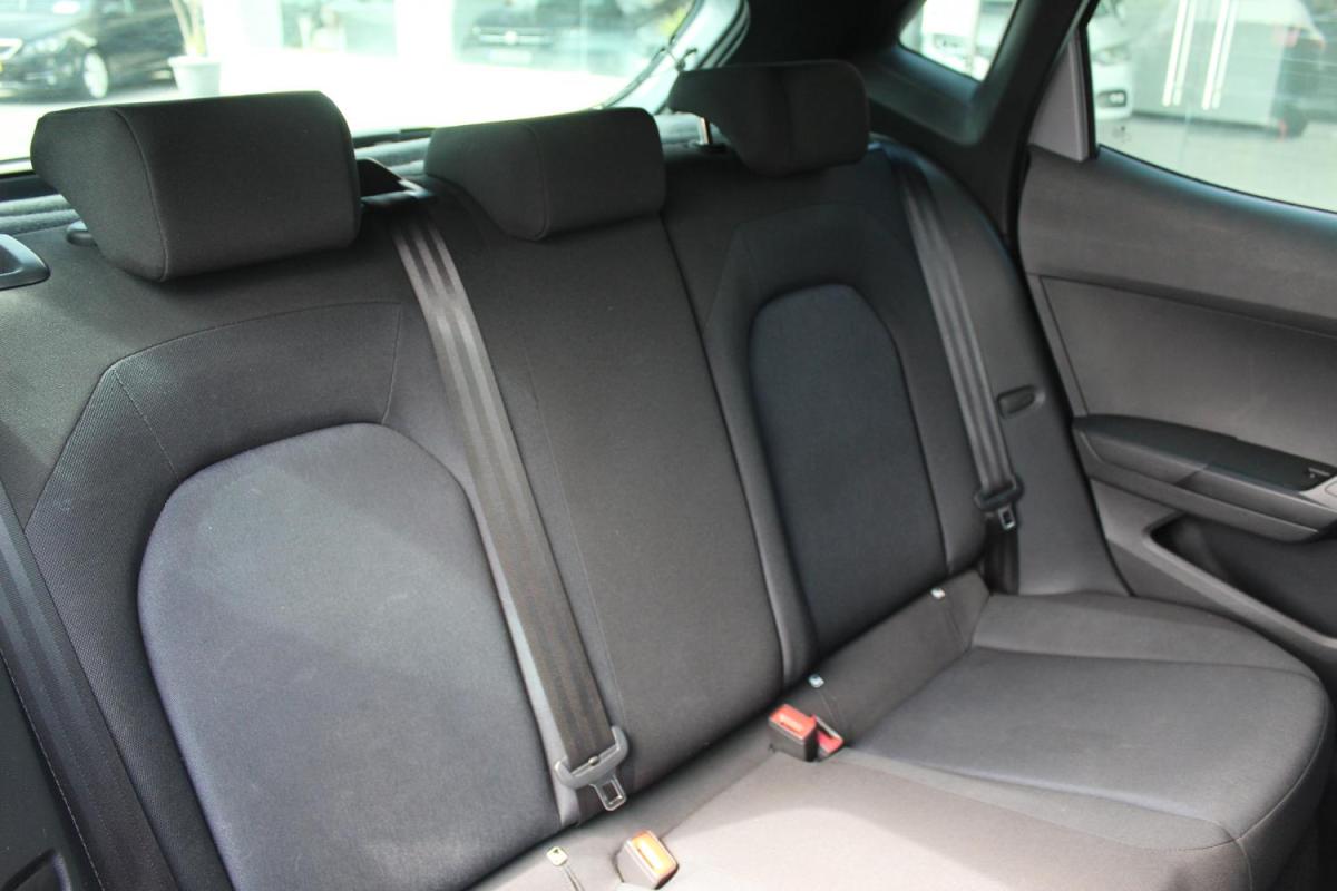 seat-ibiza-2023-gasolina-999cc