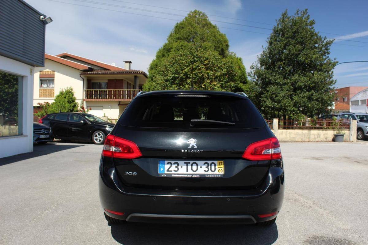 peugeot-308-sw-2017-diesel-1560cc